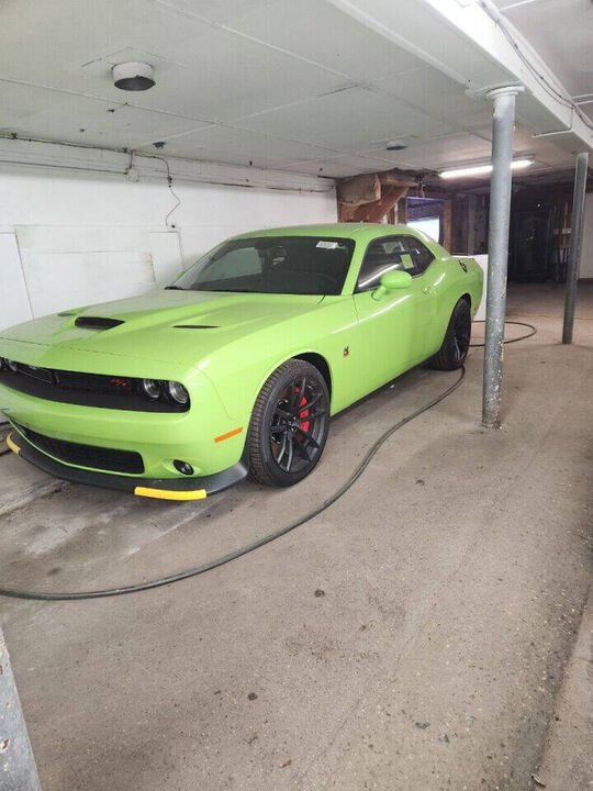 2023 DODGE Challenger