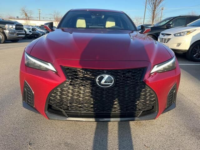 2023 Lexus IS