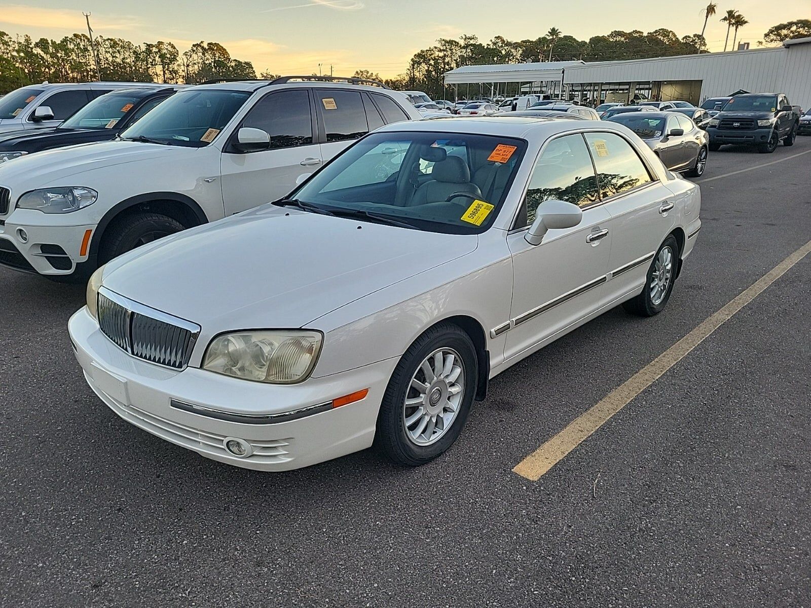 Hyundai XG350