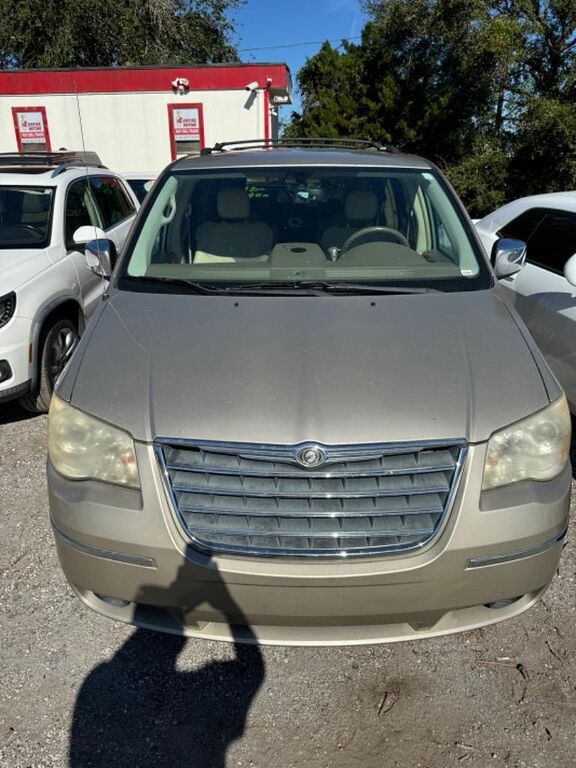 2009 CHRYSLER Town and Country