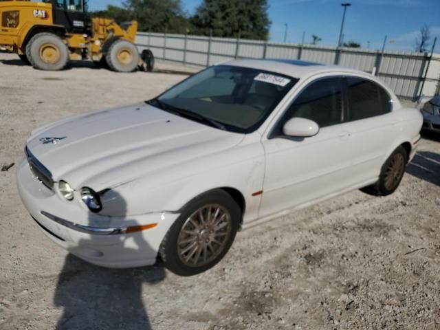 Jaguar X-Type