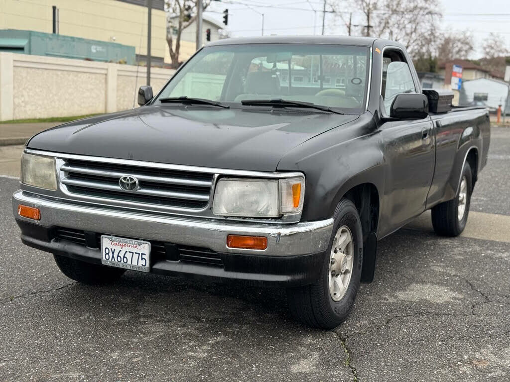 Toyota T100