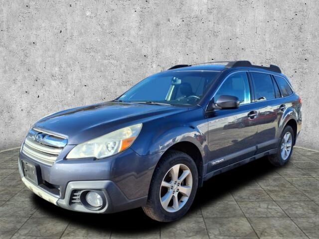 2014 SUBARU Outback