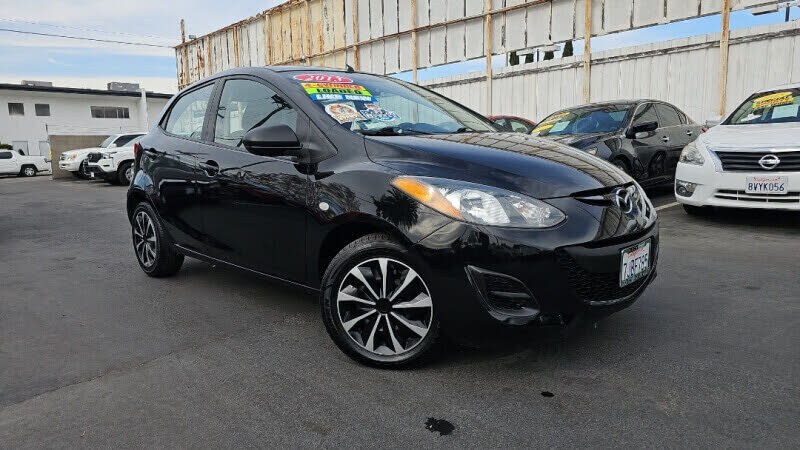 2013 MAZDA Mazda2
