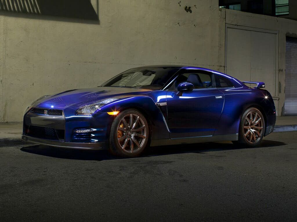 Nissan GT-R