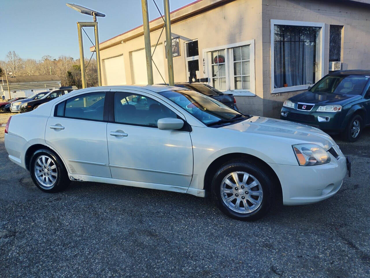Mitsubishi Galant