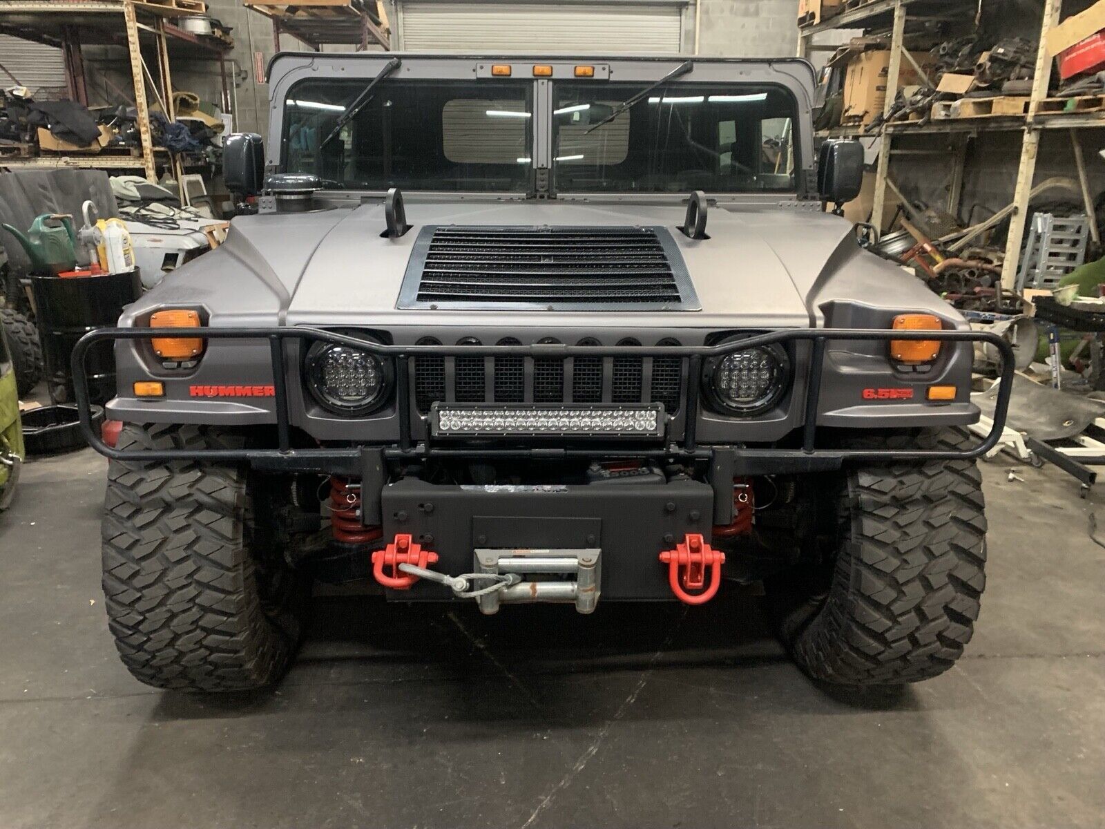 HUMMER H1