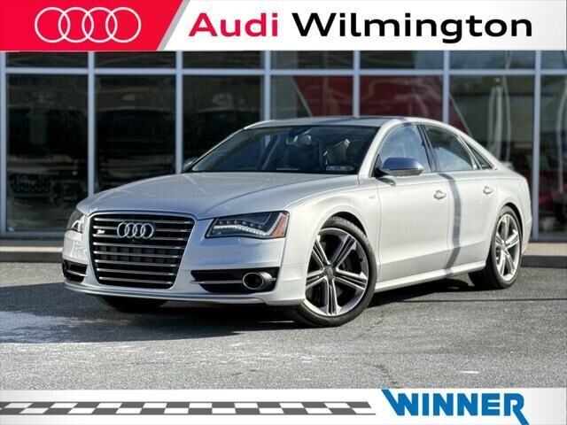 Audi S8