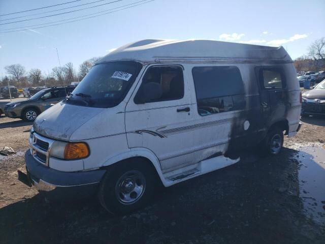 Dodge Ram Van