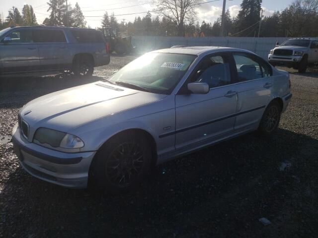 BMW 328i