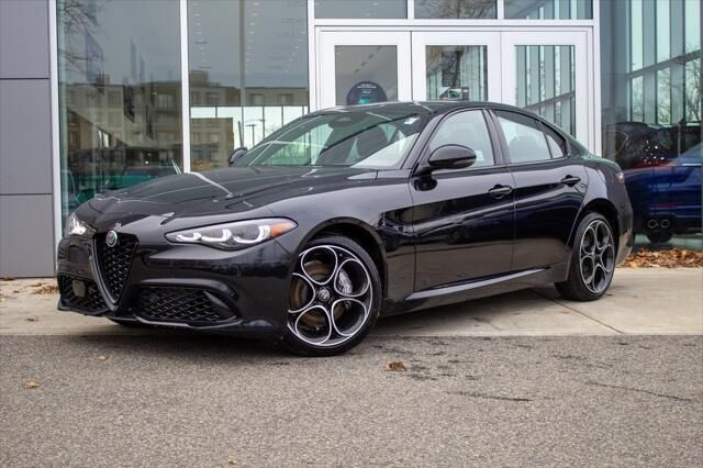 2025 ALFA ROMEO Giulia