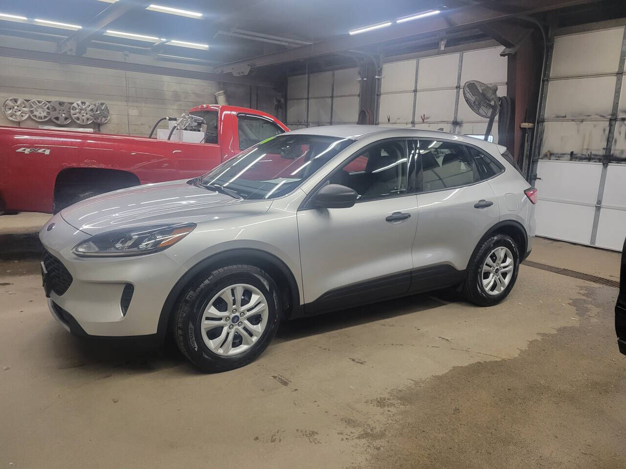 2020 FORD Escape
