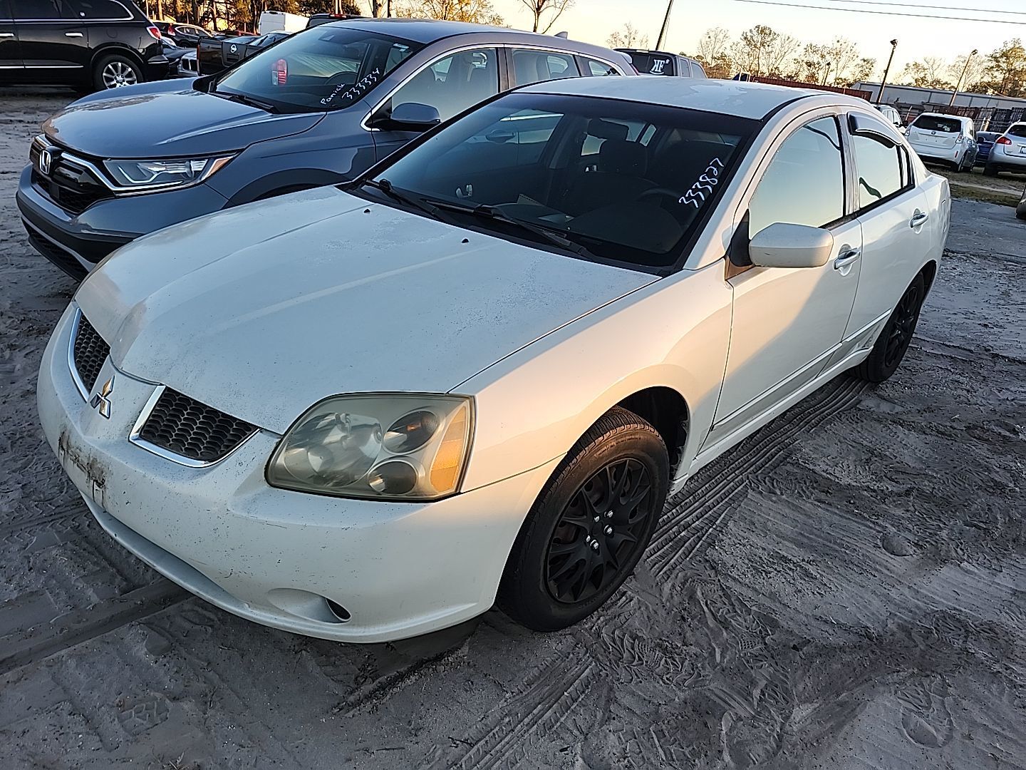 Mitsubishi Galant