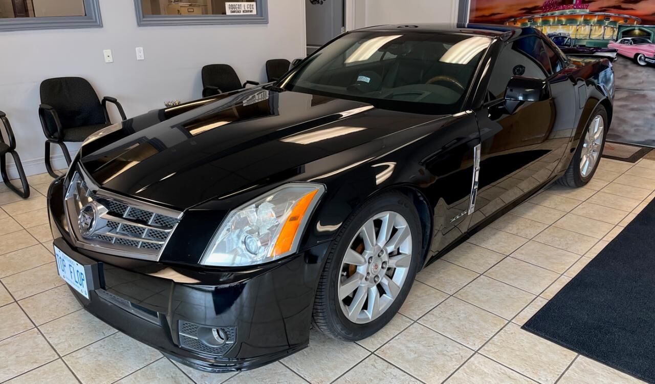 Cadillac XLR