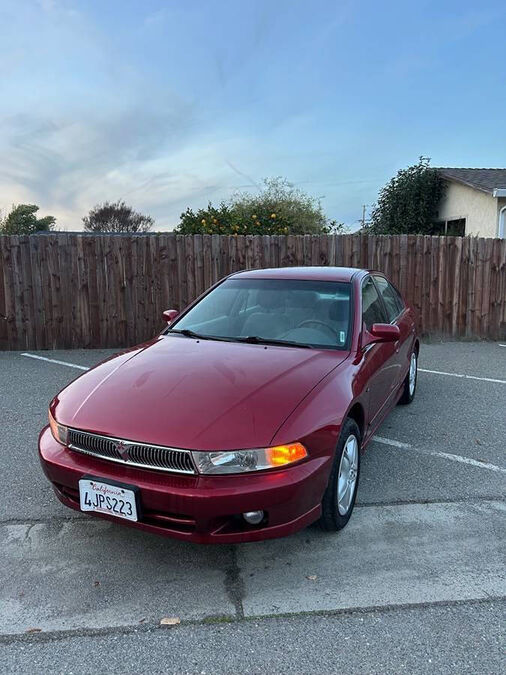 Mitsubishi Galant