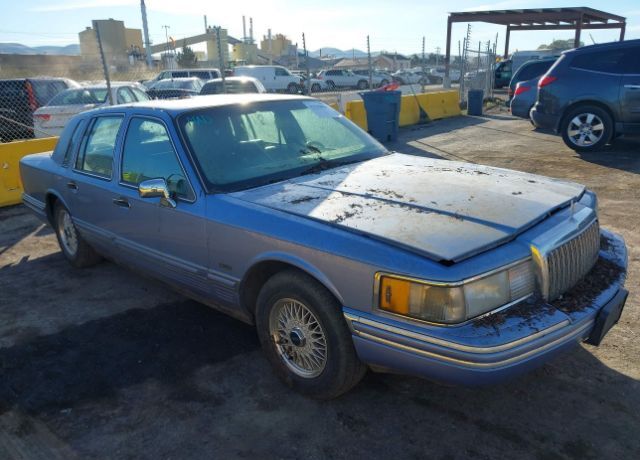 Lincoln Town Car
