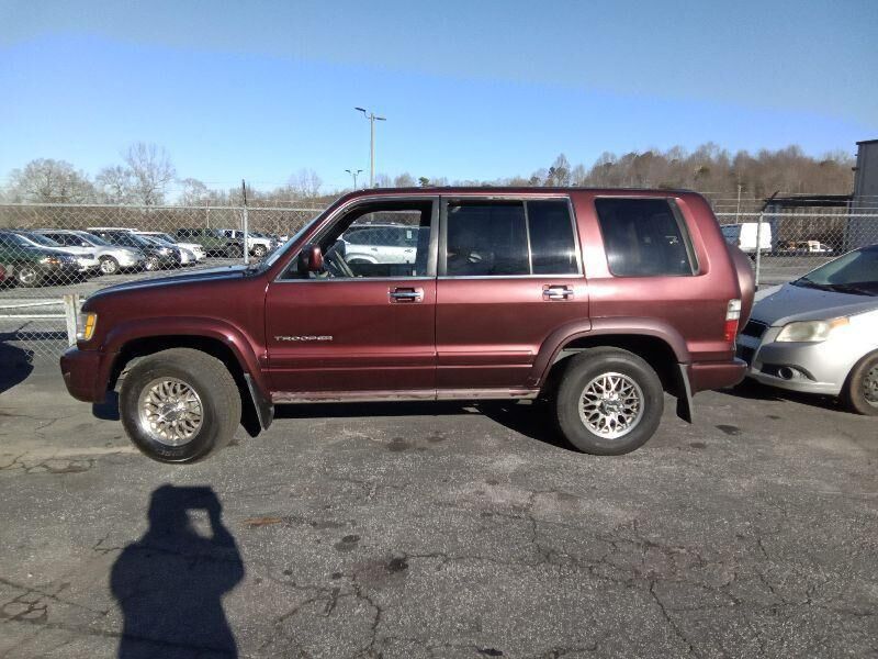 Isuzu Trooper