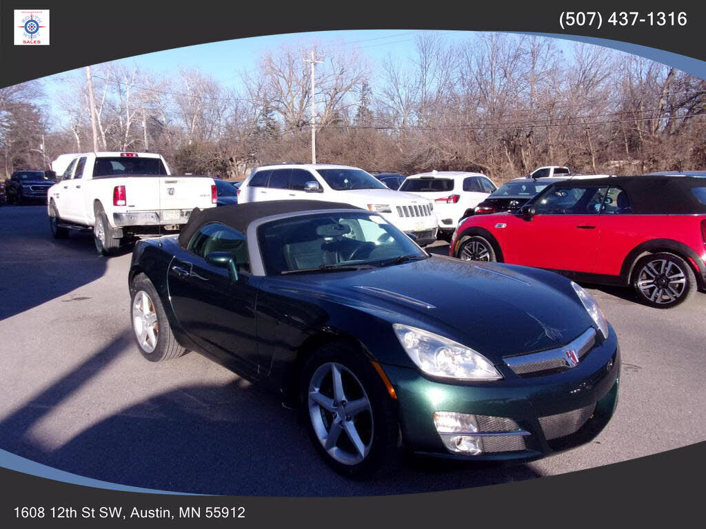 2008 SATURN Sky