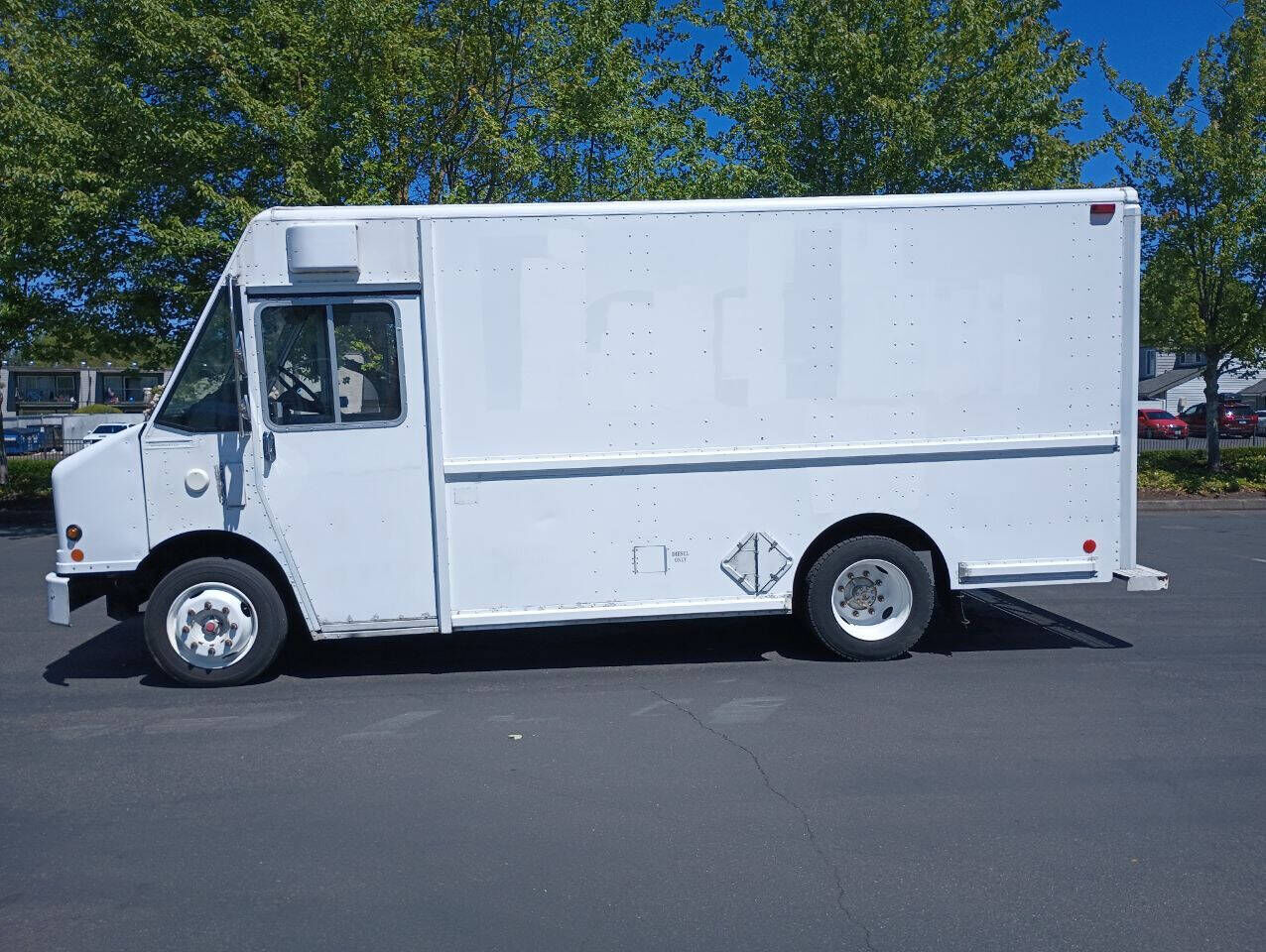 2001 FREIGHTLINER MT 45 Chassis