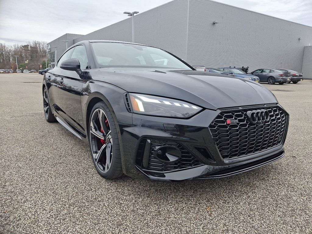 2025 Audi RS 5