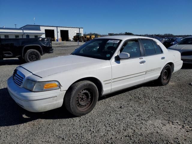Ford Crown Victoria