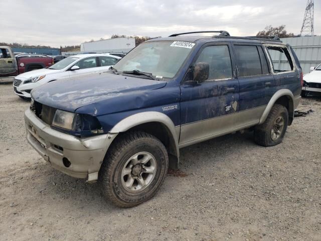 Mitsubishi Montero Sport