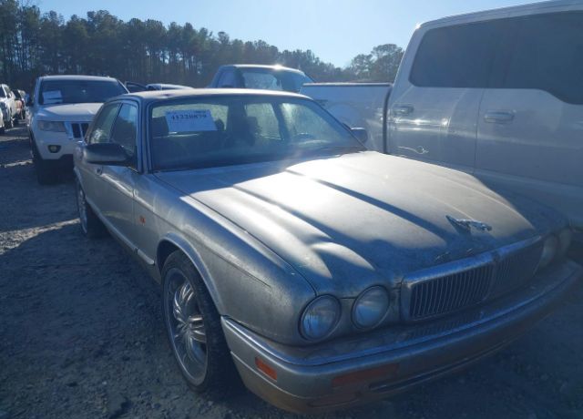 Jaguar XJ6