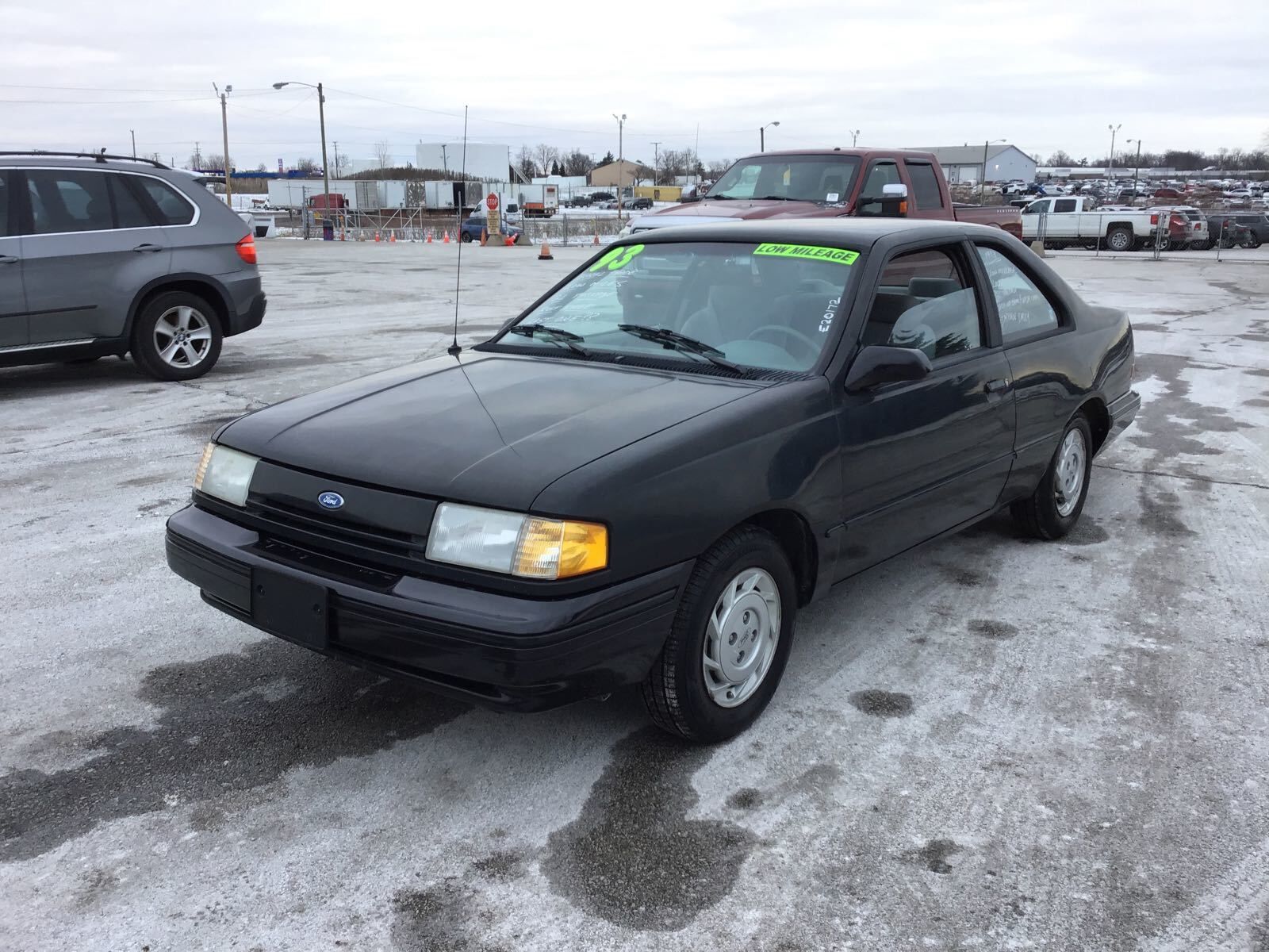 Ford Tempo