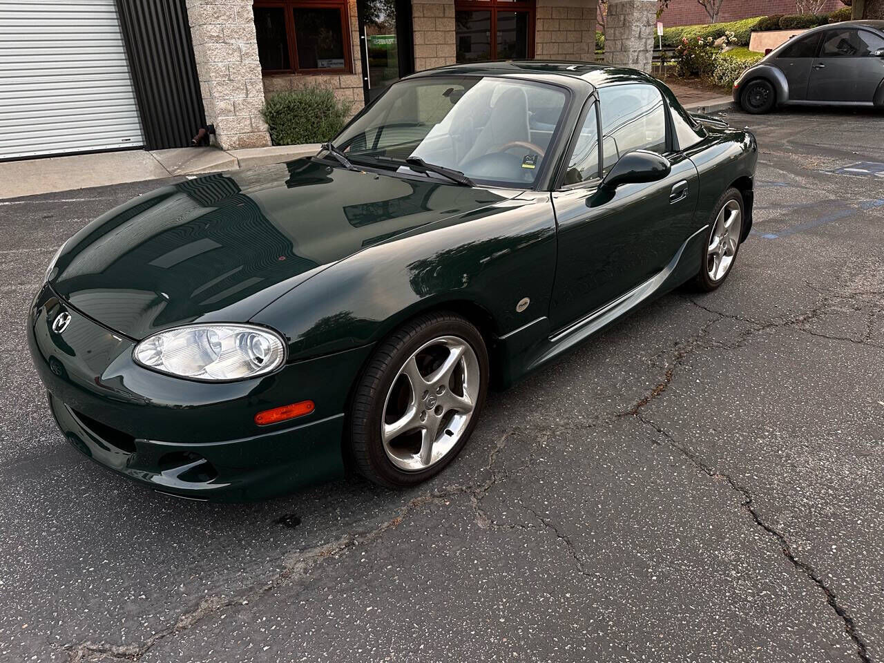2001 MAZDA MX-5