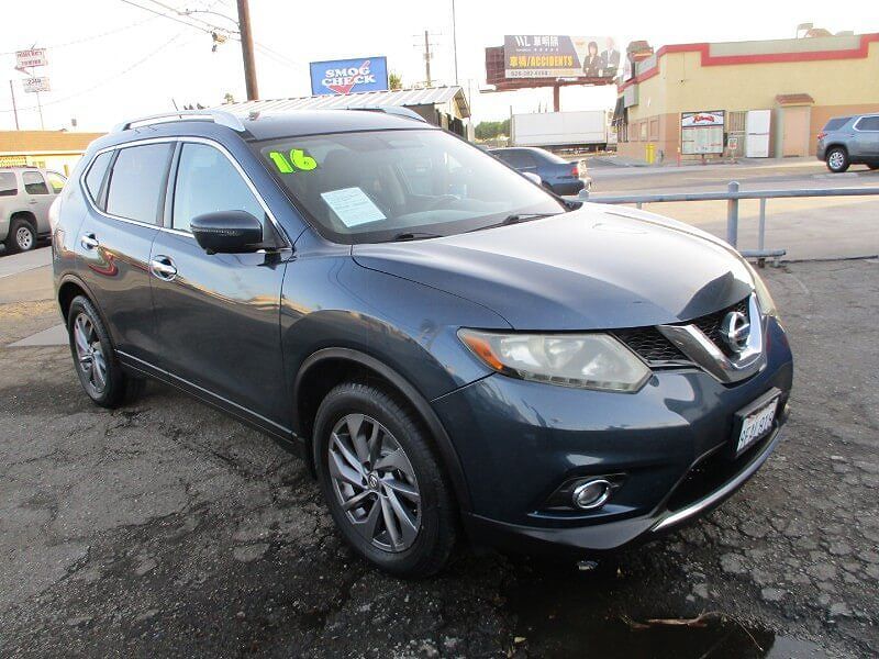 2016 NISSAN Rogue