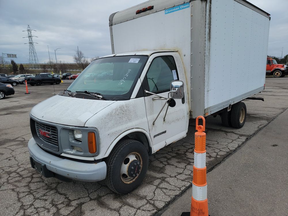 GMC Savana