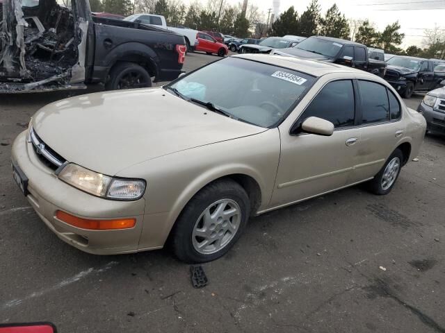 Nissan Maxima