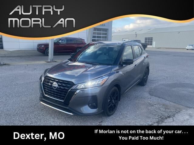 2024 NISSAN Kicks