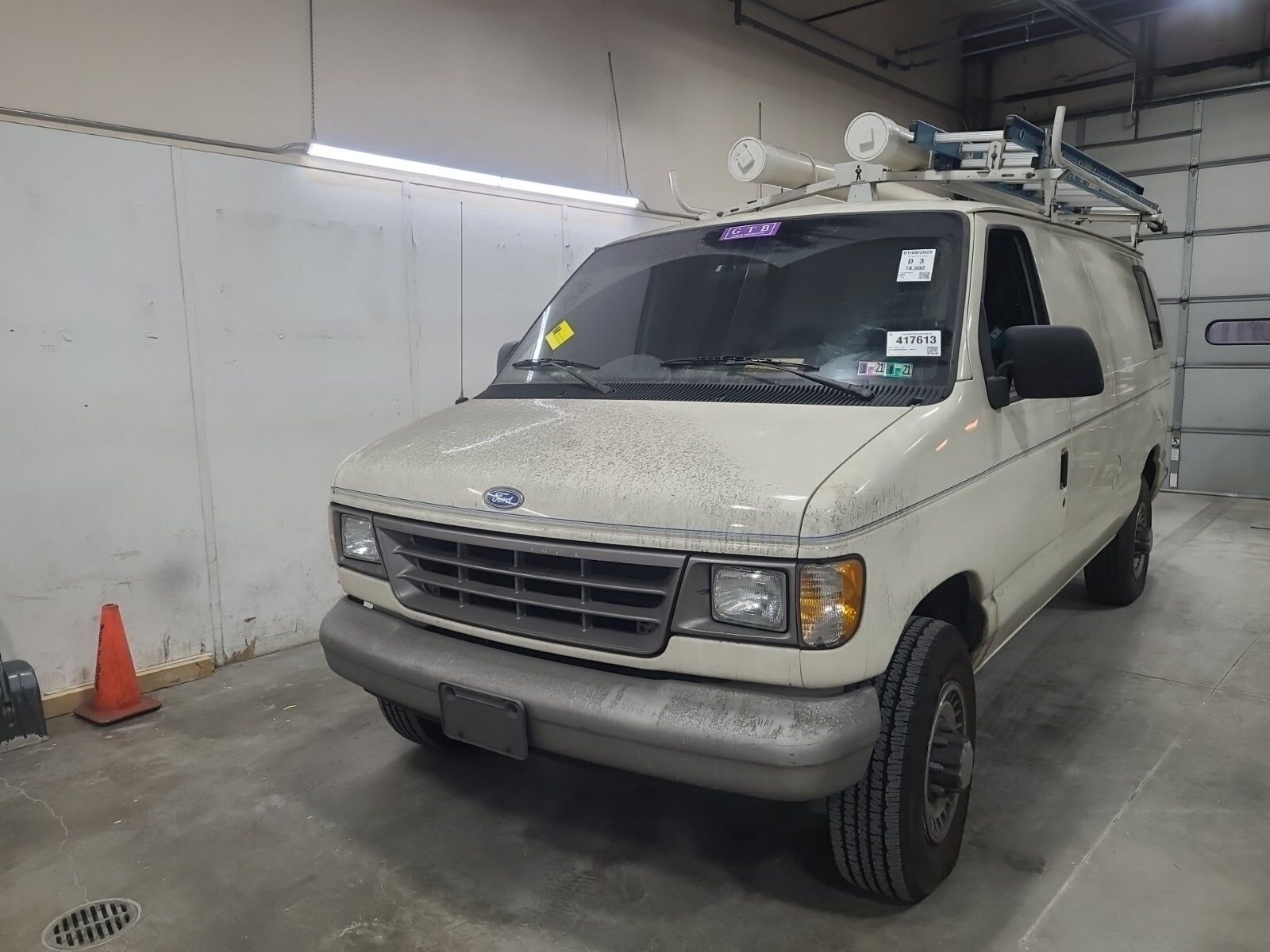 Ford E-350