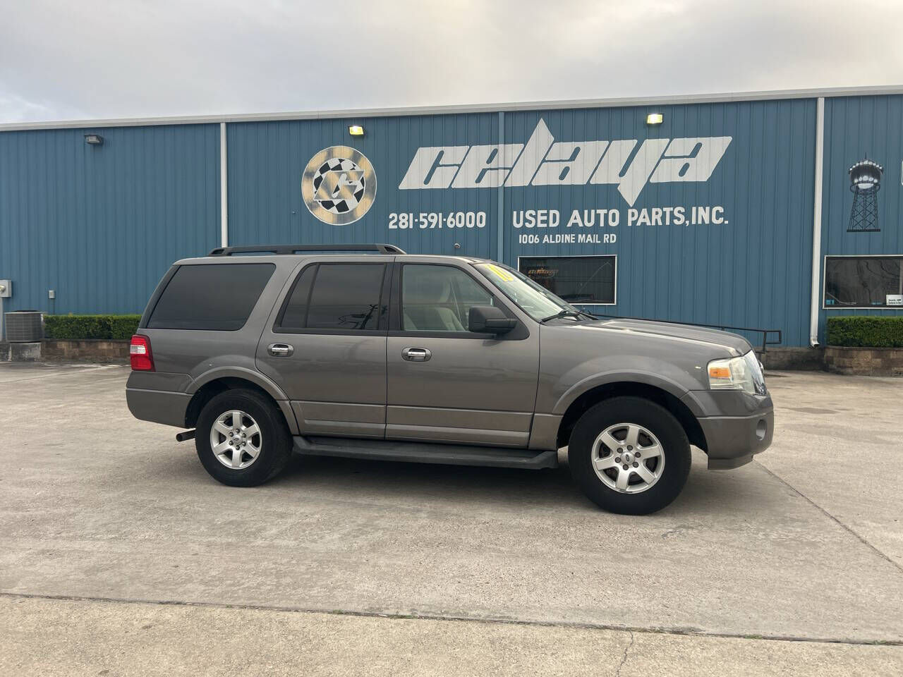 2010 FORD Expedition