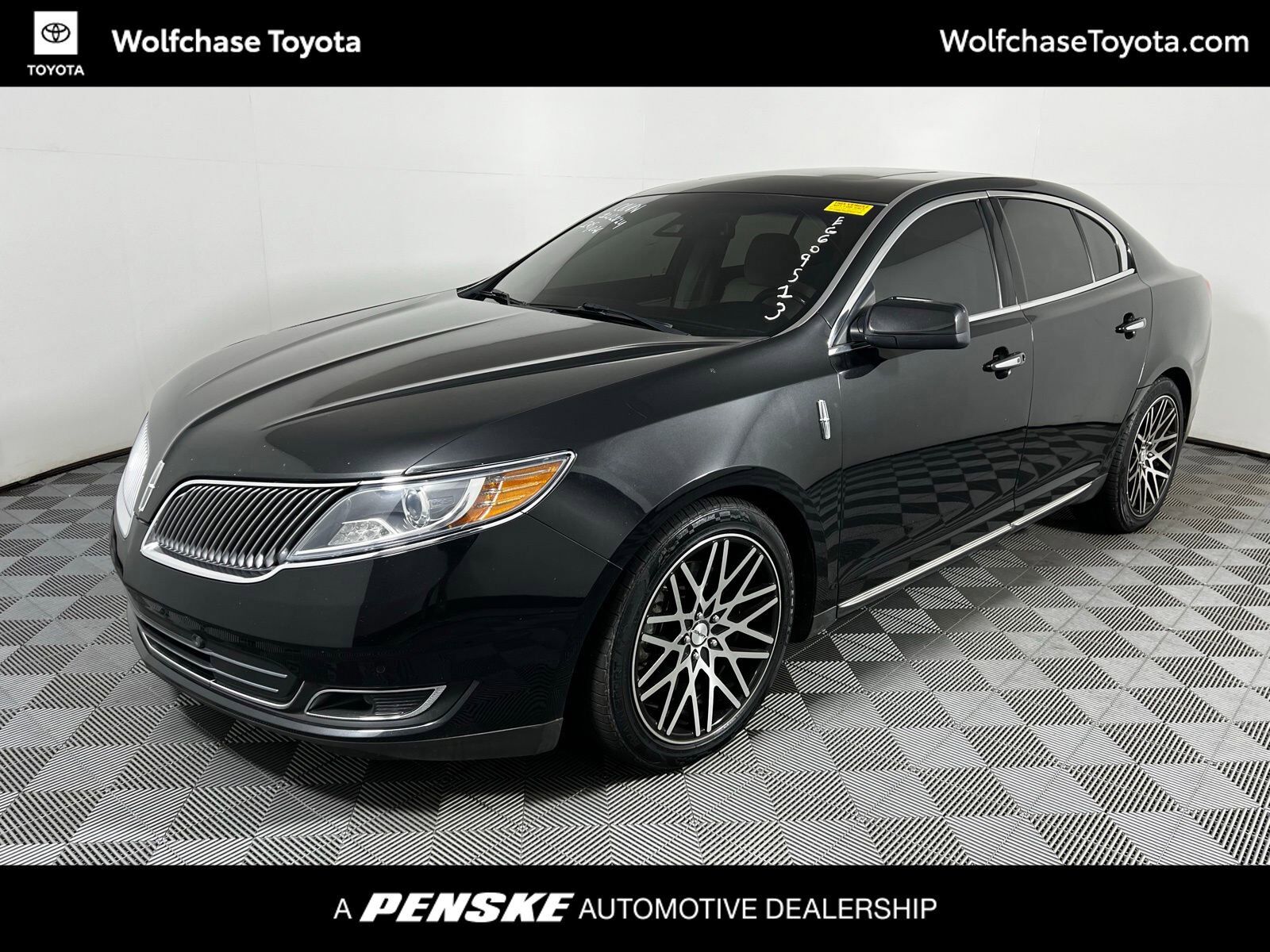 Lincoln MKS
