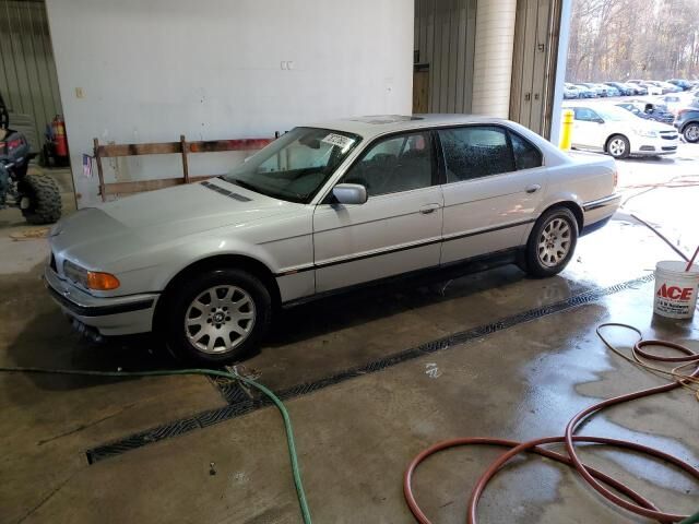 BMW 740iL