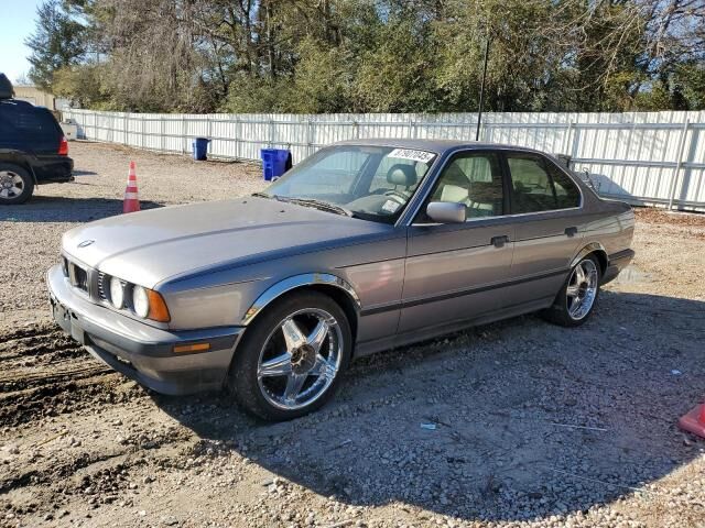 BMW 530i