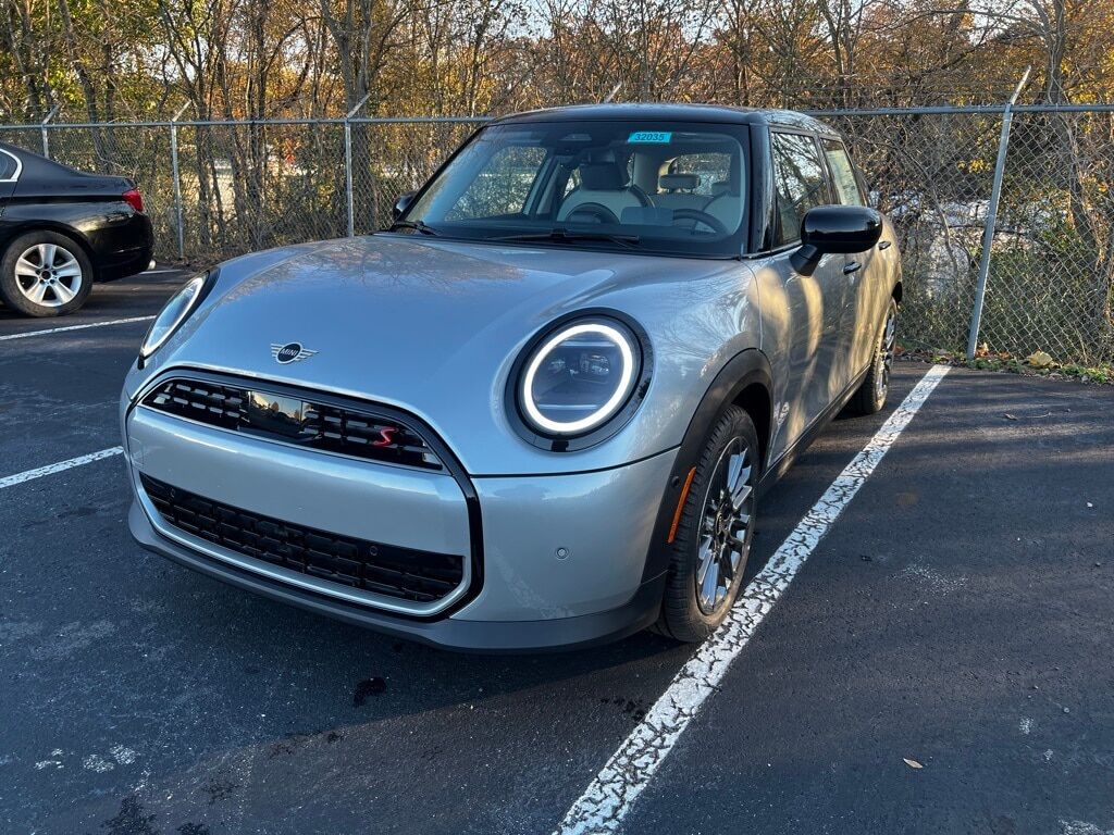 2025 MINI Hardtop