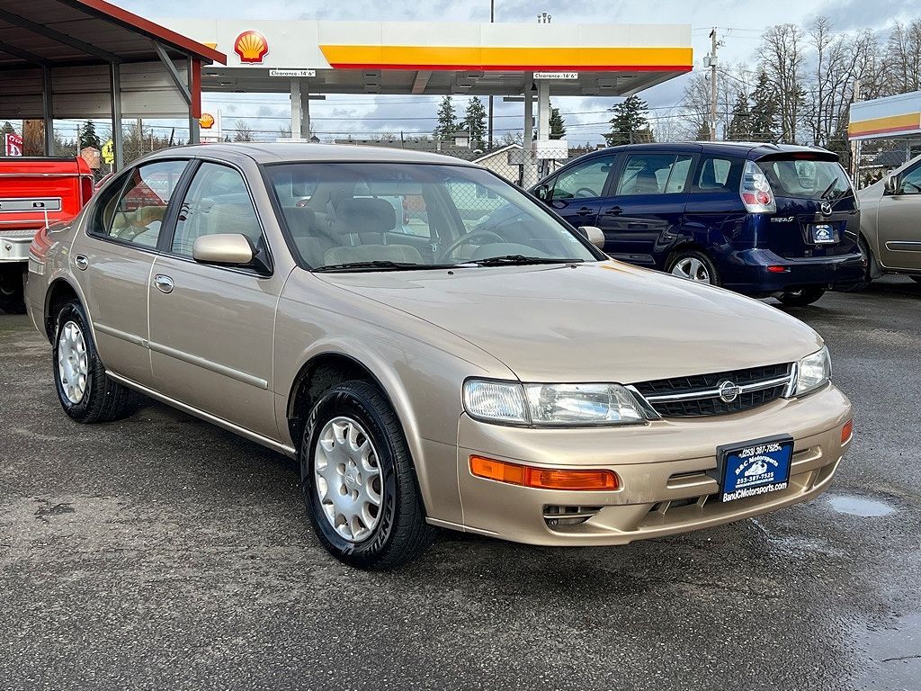 Nissan Maxima