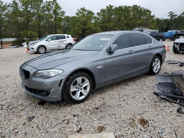 BMW 528i
