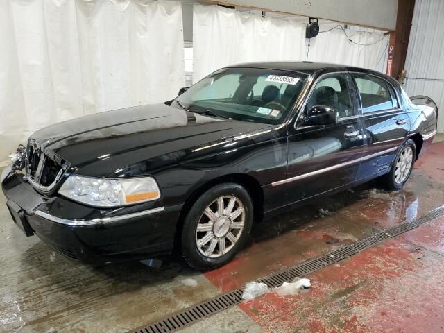 Lincoln Town Car