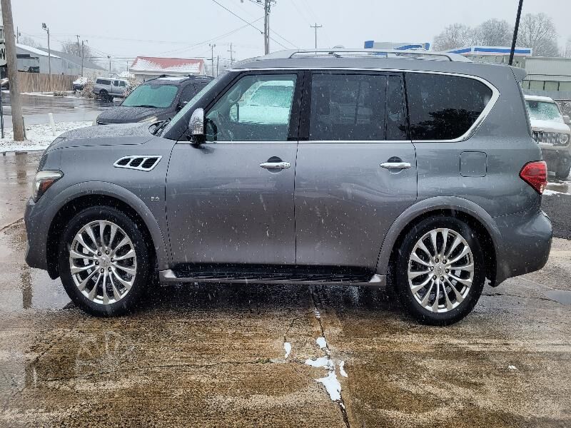 Infiniti QX80