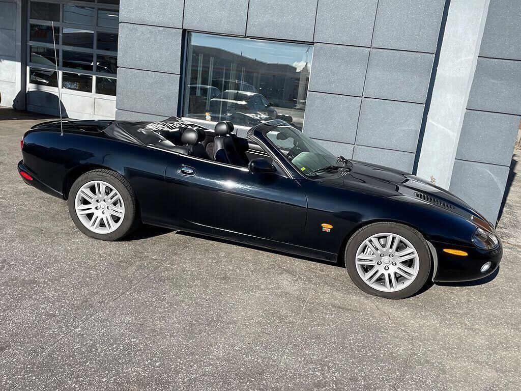 Jaguar XK