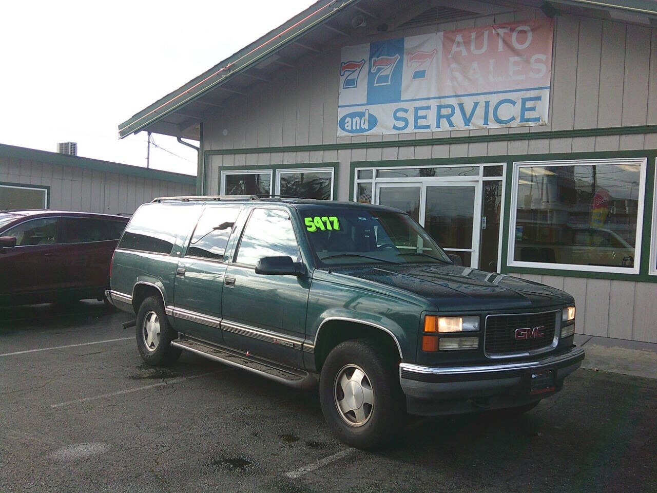 GMC Suburban