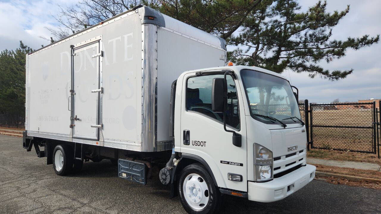 Isuzu NQR/NRR