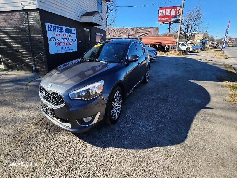 2015 KIA Cadenza