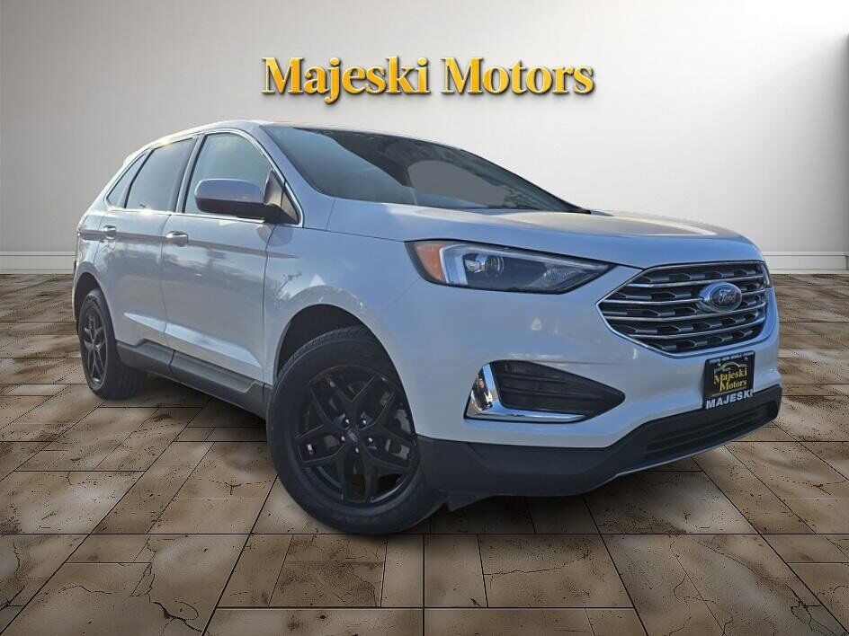 2022 FORD Edge