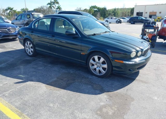 Jaguar X-Type