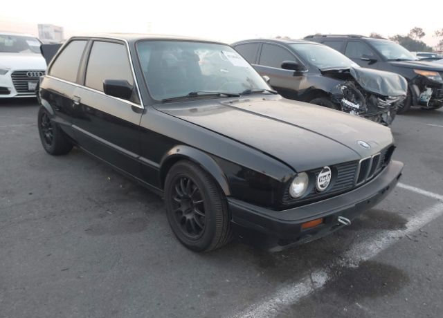BMW 325iS